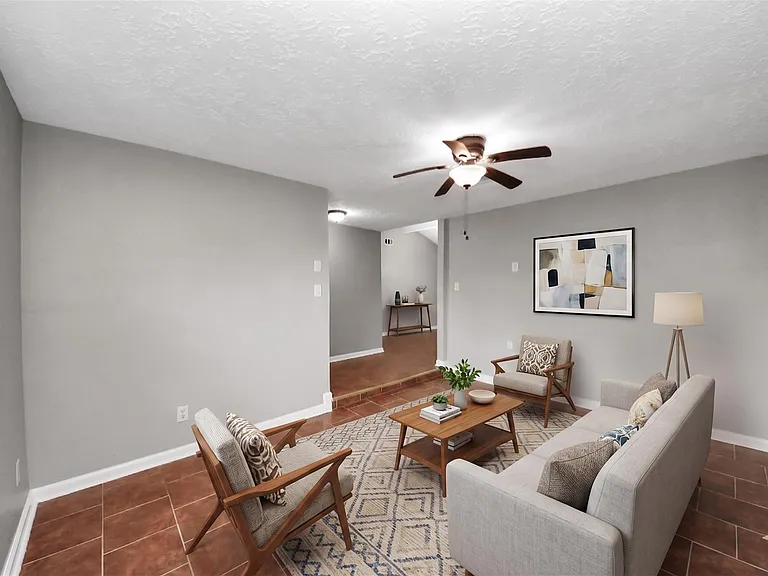 12623 Fern Forest Dr — Photo 3