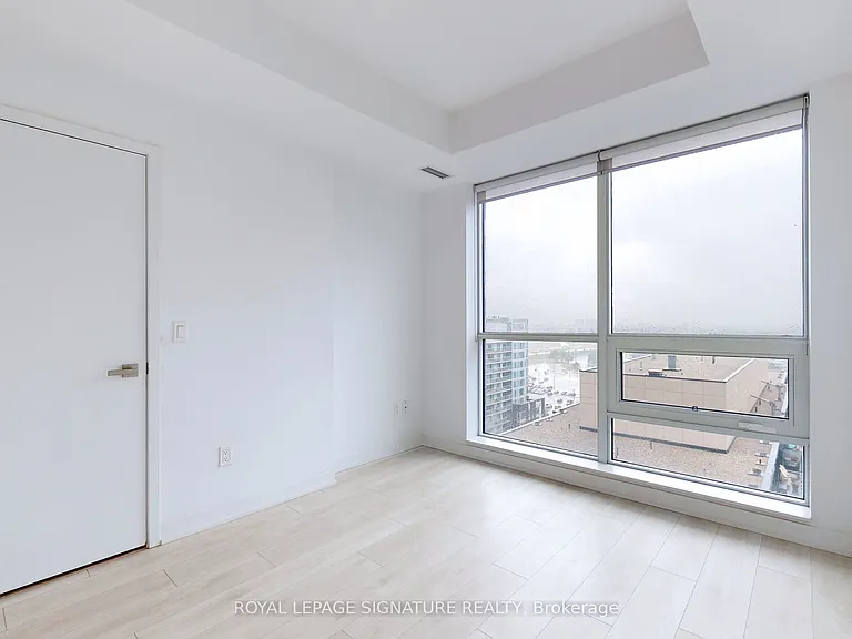 31 Tippett Rd #1517 — Photo 16