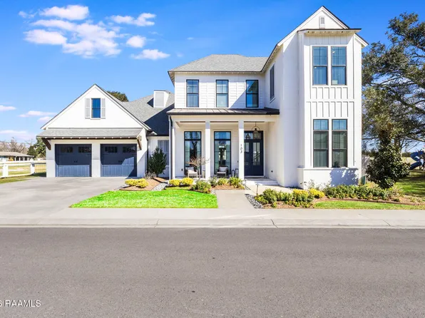 103 Grand Oak Dr, Broussard, LA 70518