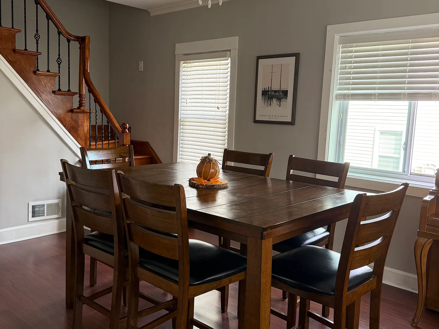 3 bed, 1659 sqft, $3,200 — Photo 4