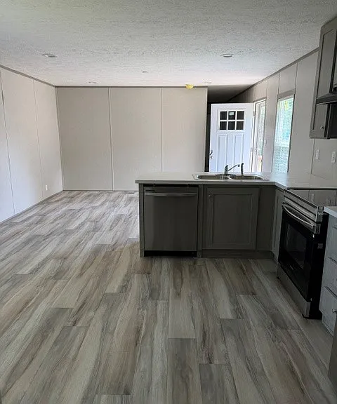 848 King Richard Dr — Photo 4