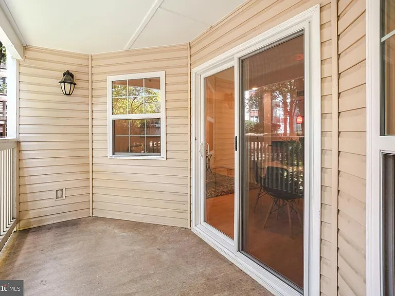 1524 Lincoln Way #100 — Photo 26