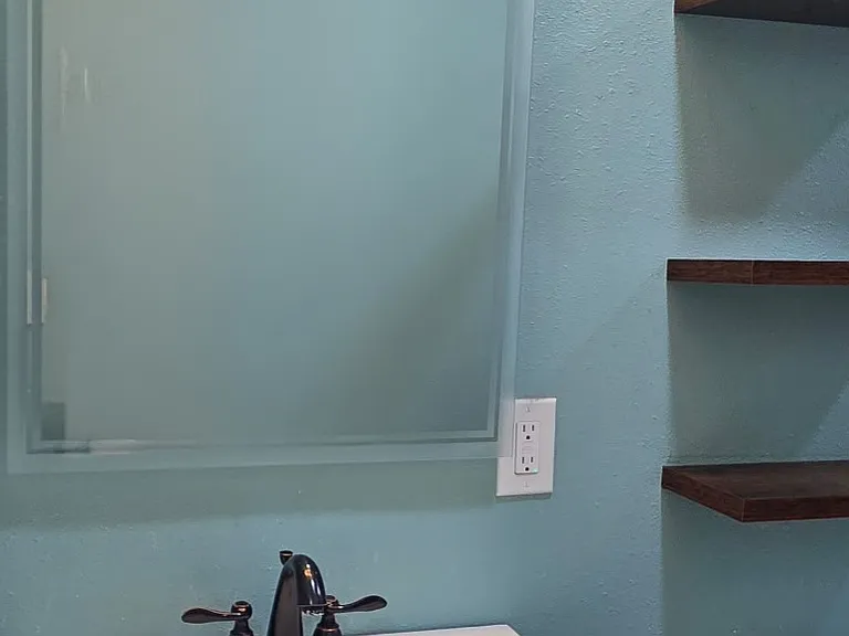 Master Bathroom.