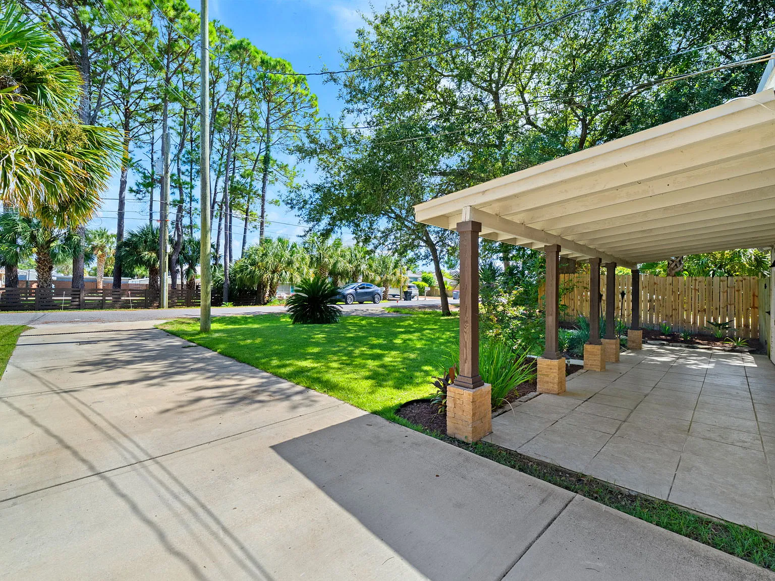 2 bed, 936 sqft, $2,450 — Photo 4
