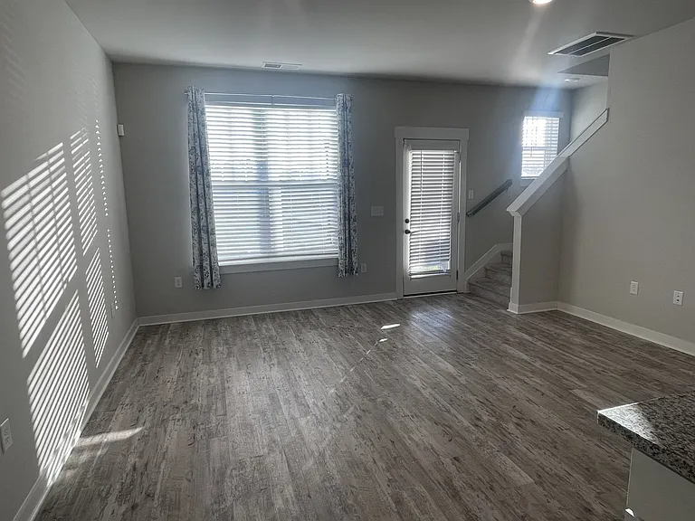4245 Gandalf Ln — Photo 7