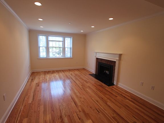 2nd image of 55 Langdon St