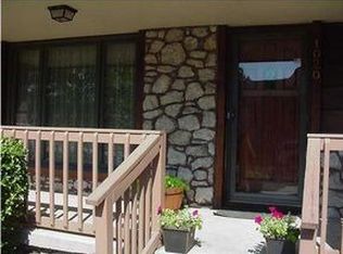 1020 N Briarwood Rd, Derby, KS 67037