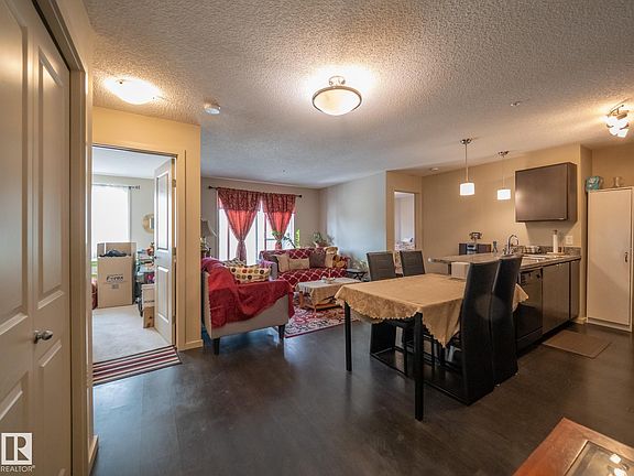 4th image of 1196 Hyndman Rd S #360