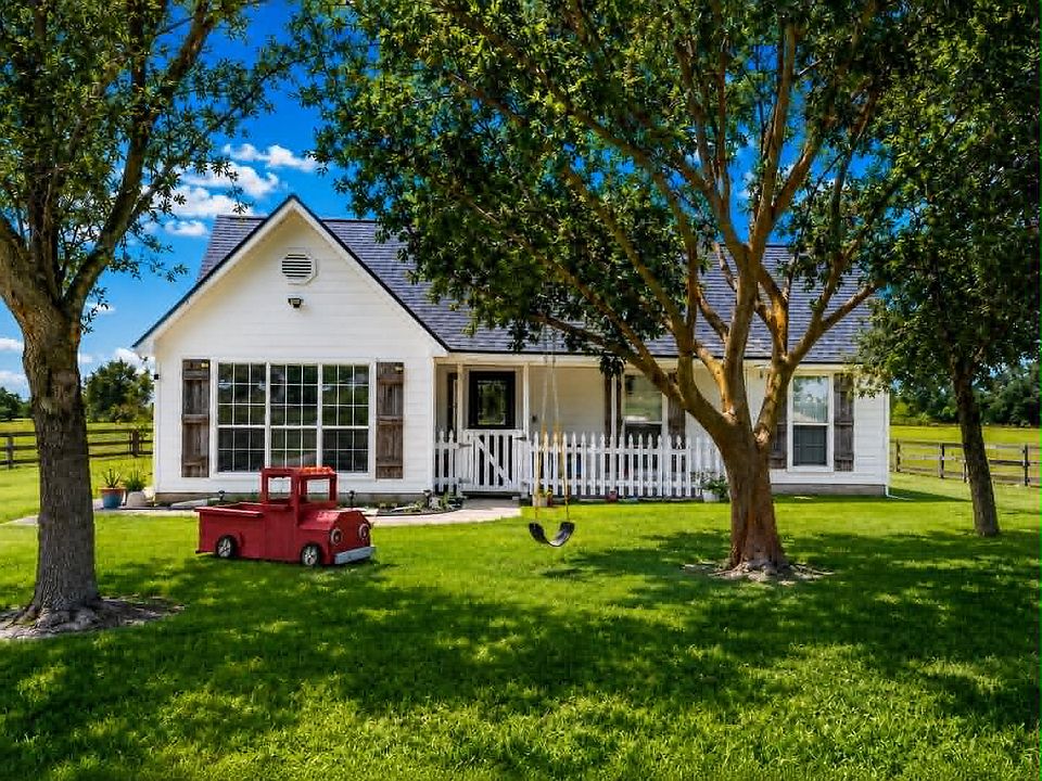 1st image of 2158 Settlers Court Dr