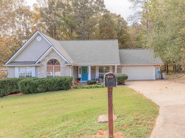 361 Sutton Dr, Ringgold, GA 30736