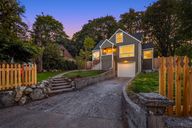 photo property thumbnail