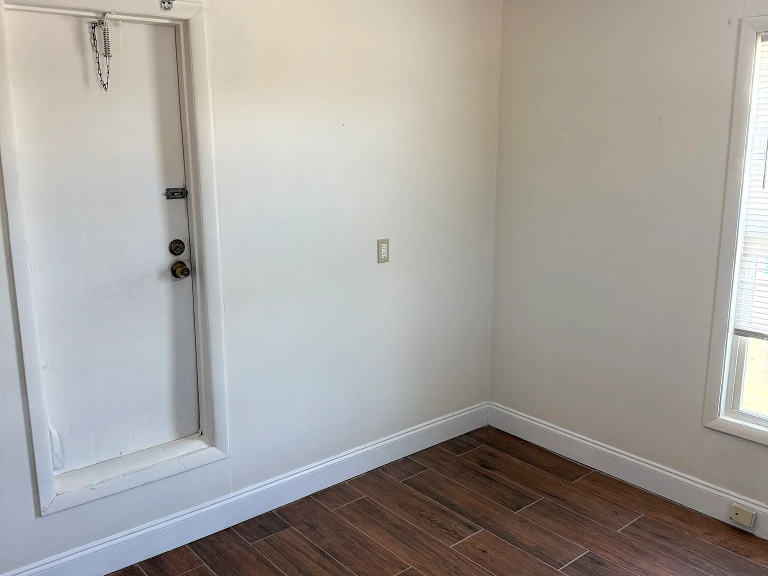 1 bed, 600 sqft, $1,150 — Photo 4