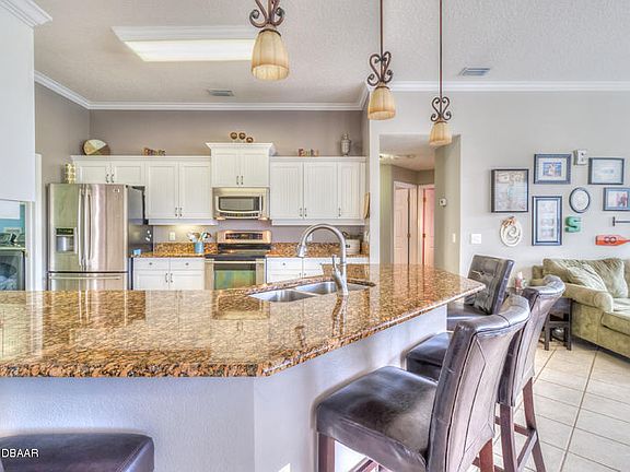 3rd image of 6399 Nika Ct