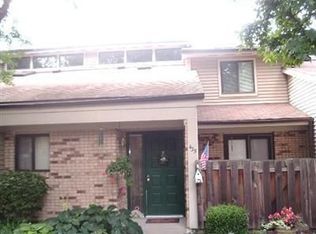 435 Jamestown Cir, Centerville, OH 45458