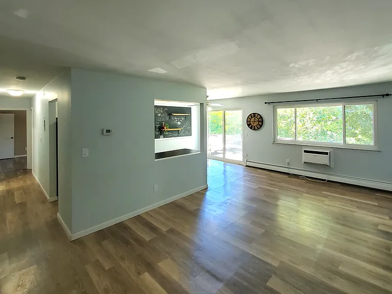 166 Sierra Vista Ln — Photo 3