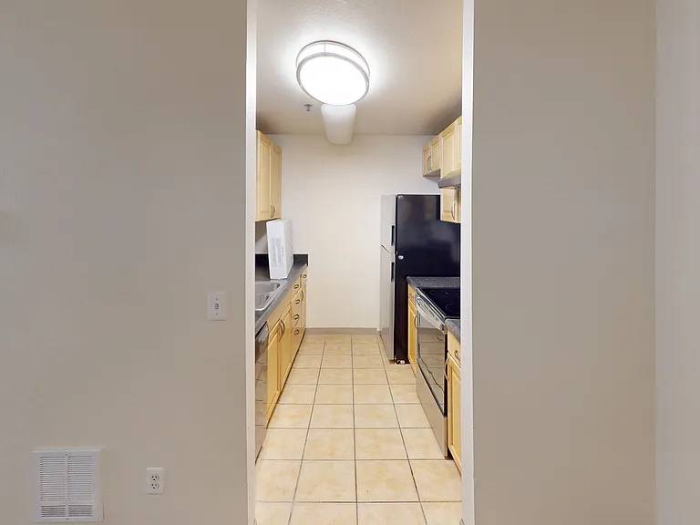 Crown Pointe — Photo 45
