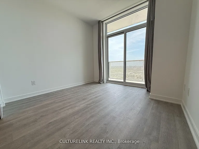 5105 Hurontario St #1604 — Photo 7