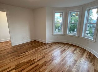 353 Liberty St FLOOR 3, Newburgh, NY 12550