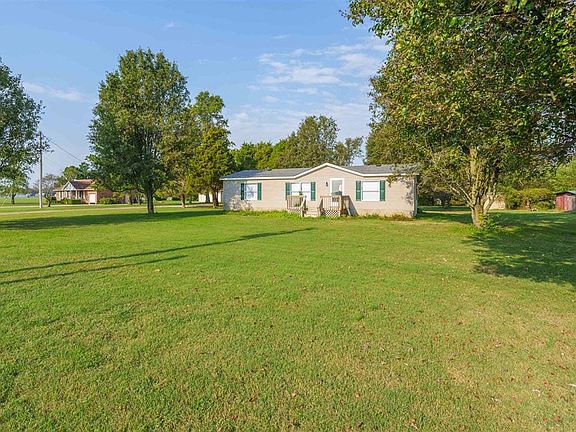3rd image of 1132 Highway 279 N