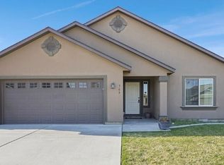 706 7th Avenue NE, Ephrata, WA 98823