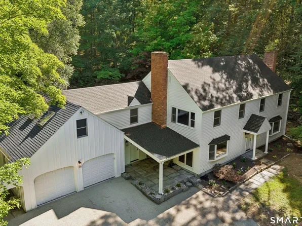 22 East Woods Road, Roxbury, CT 06783