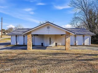 1910 Cherokee Dr, Morristown, TN 37814