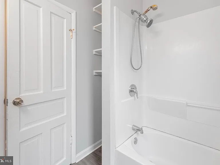 7504 Zimmerman Ave #B — Photo 3