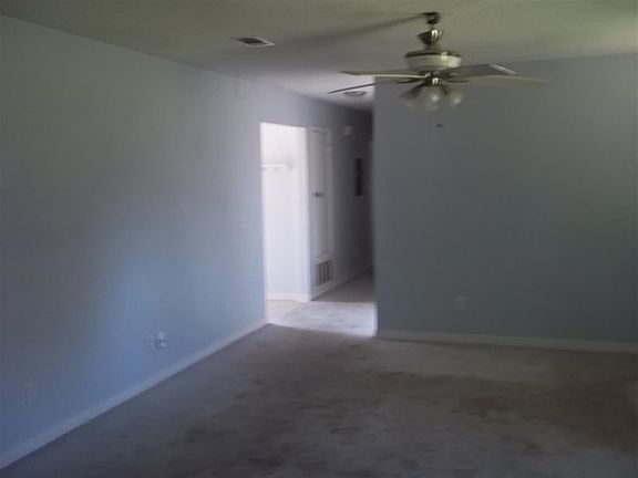 3rd image of 7001 Marie Ave