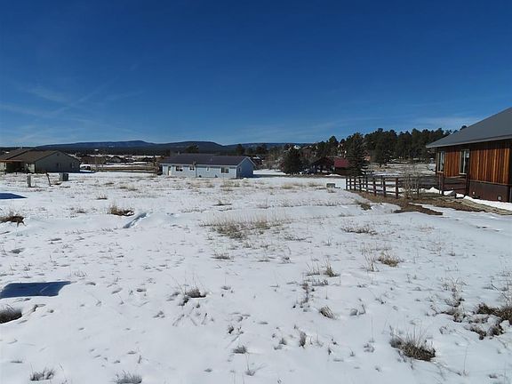 4th image of 670 Midiron Avenue