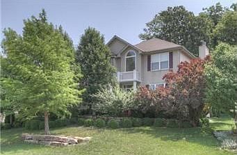 1st image of 921 NE Country Ln