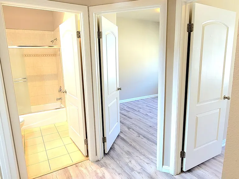 Elm Vista Dr — Photo 24