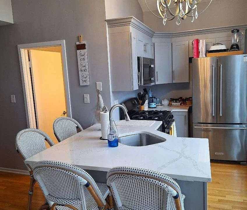6 N Adams Ave #3