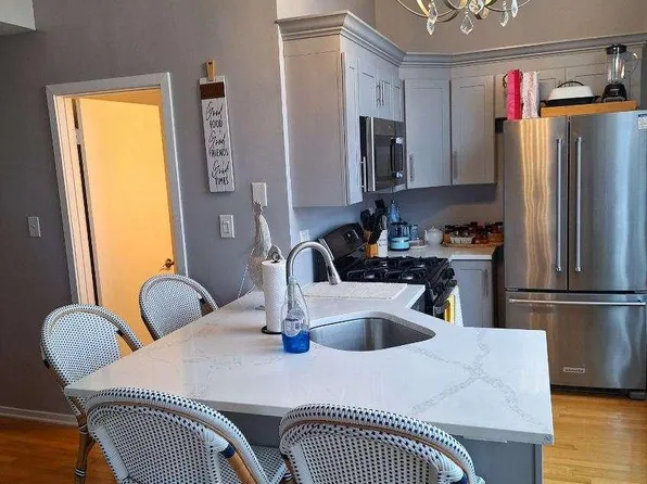 6 N Adams Ave Unit 3, Margate City, NJ 08402