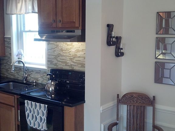 5th image of 1823 Borbeck Ave