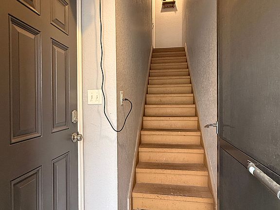 2nd image of 4819 Tuscan Loon Dr