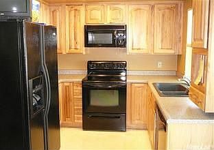 2nd image of 4912 Earlcort Cir