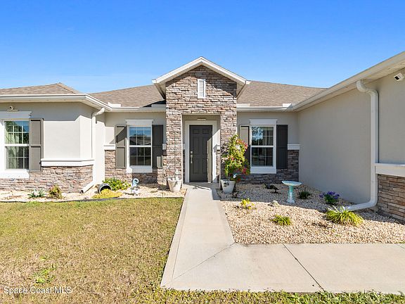 2nd image of 2251 Angel Rd