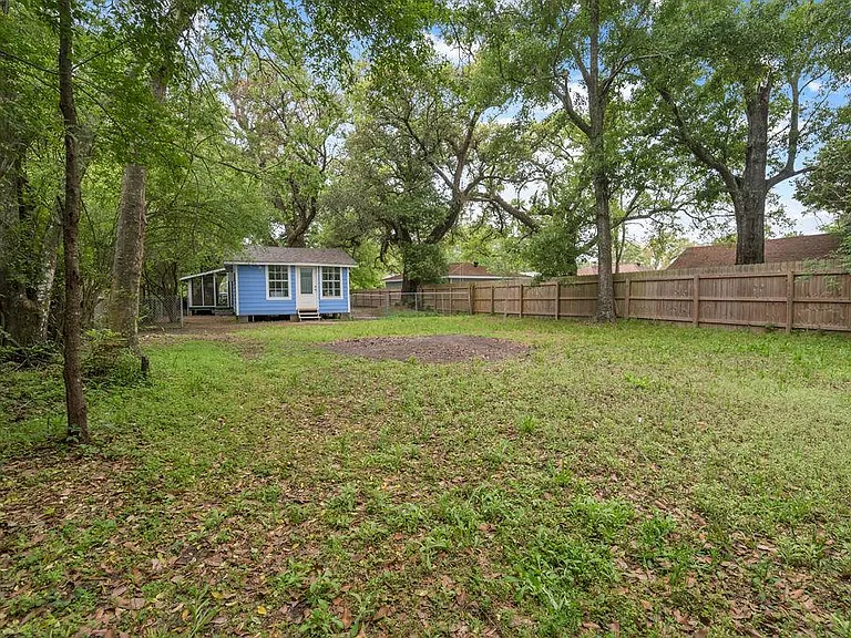 317 Ballentine St — Photo 49