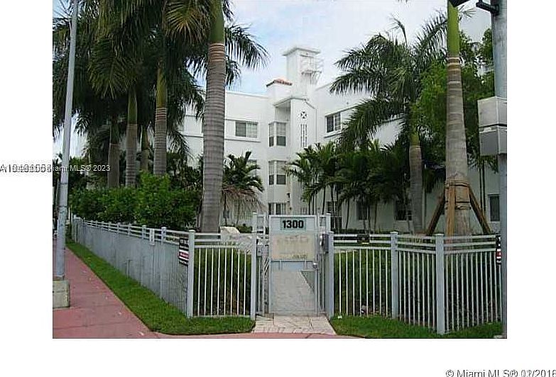 1st image of 1300 Pennsylvania Ave APT 207