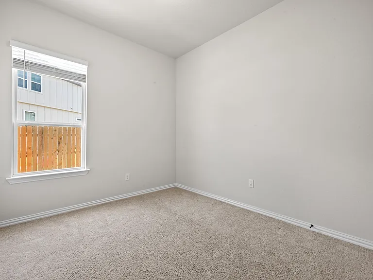 11808 Seaside Woods Dr — Photo 13
