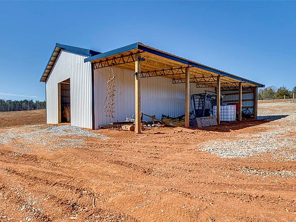 4th image of 693 Elledge Rd