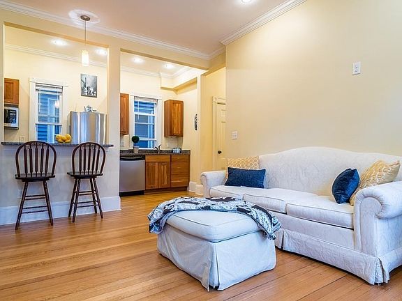 5th image of 373-375 Broadway #375-2