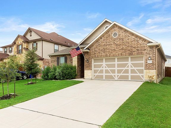 4th image of 2073 Oxbow Cir