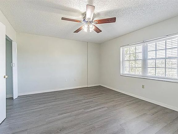 5th image of 1900 68th St N APT 301