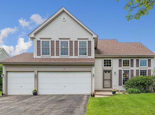 213 Wollmington Dr, Oswego, IL 60543