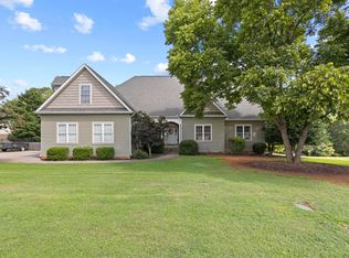 2 Twin Silo Ct, Greer, SC 29651