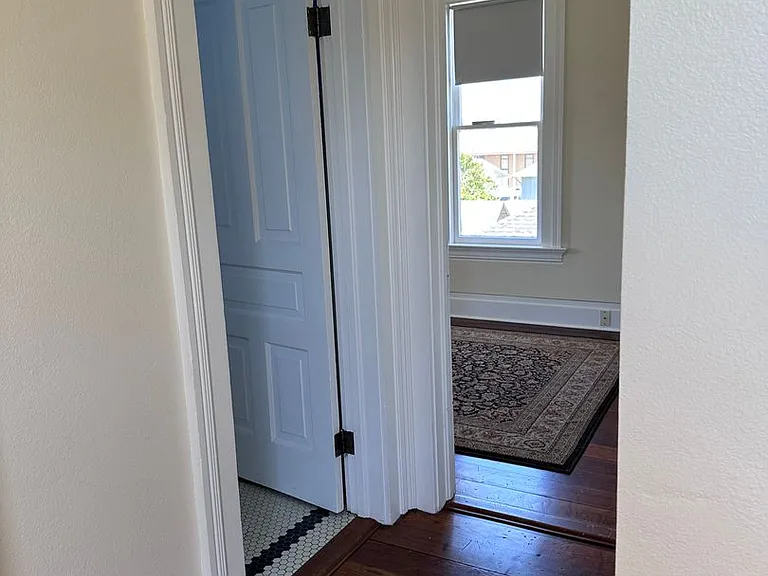 942 G St — Photo 26