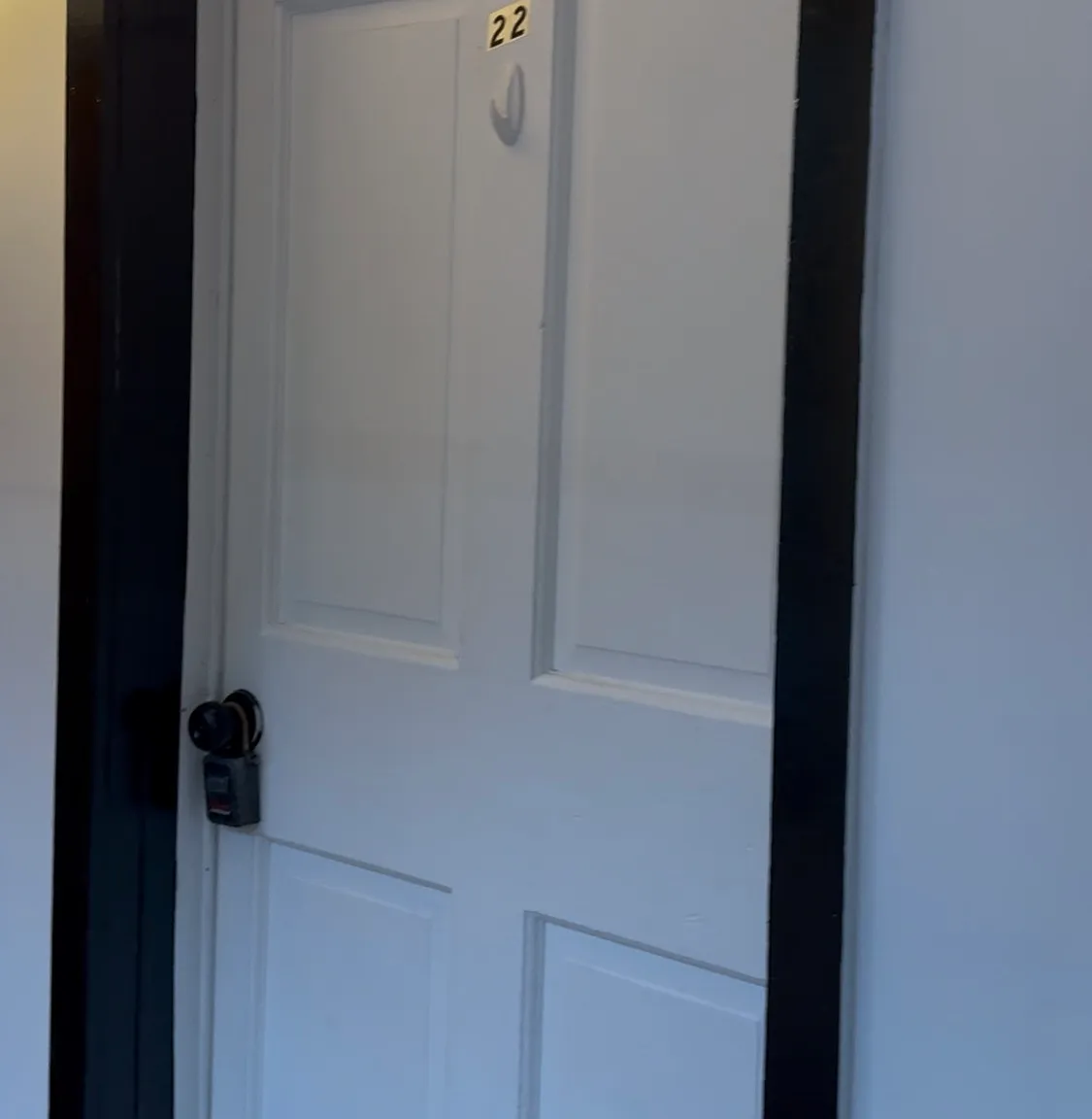 3 bed, 1500 sqft, $4,378 — Photo 1