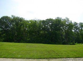 1110 Fieldside Ln, Sherman, IL 62684