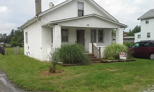 18 Benfield Ave Photo 1
